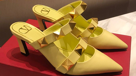 
				Valentino - Yellow, Size 41
				Shoes