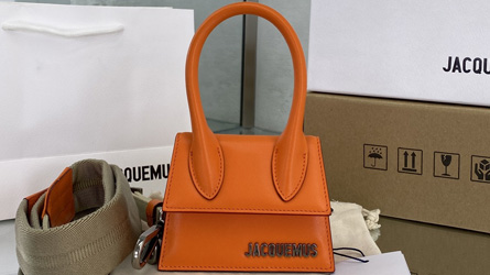 
				Jacquemus - Bag
				Bags