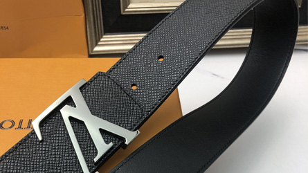 
				Louis Vuitton				Belt