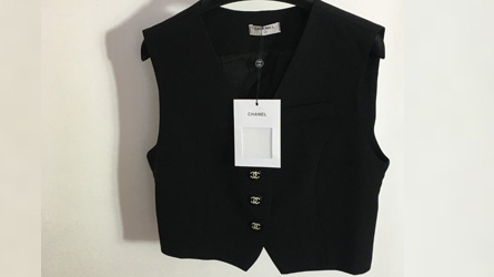 
				Chanel				Clothes